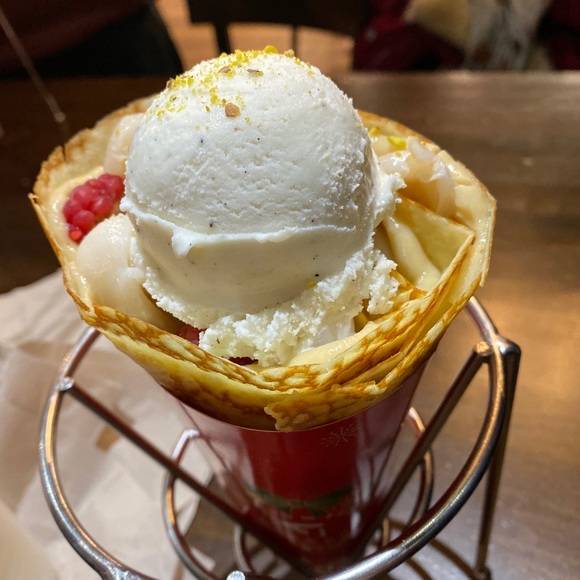 Meet your Posher - Picture 1 of 1